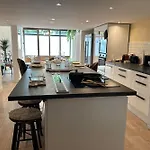 Spacious Duplex Near The Center Of Apartmán *